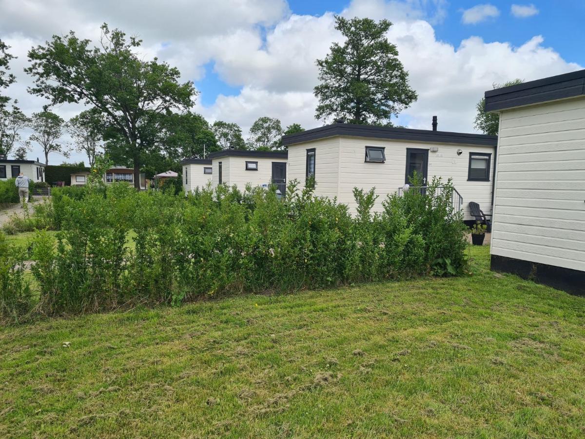 Holiday Chalet Basic Apartment Hensbroek Exterior photo